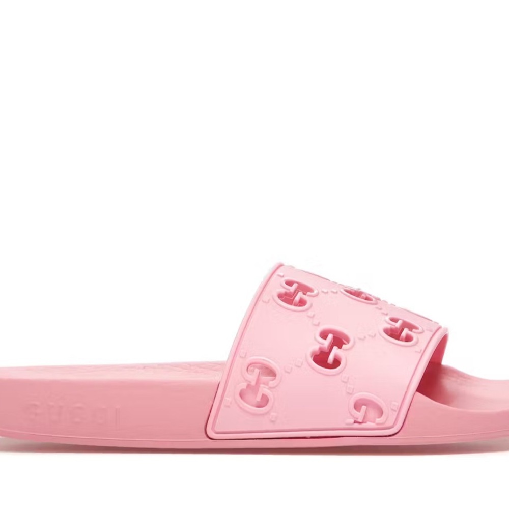 Women’s pink rubber Gucci slides